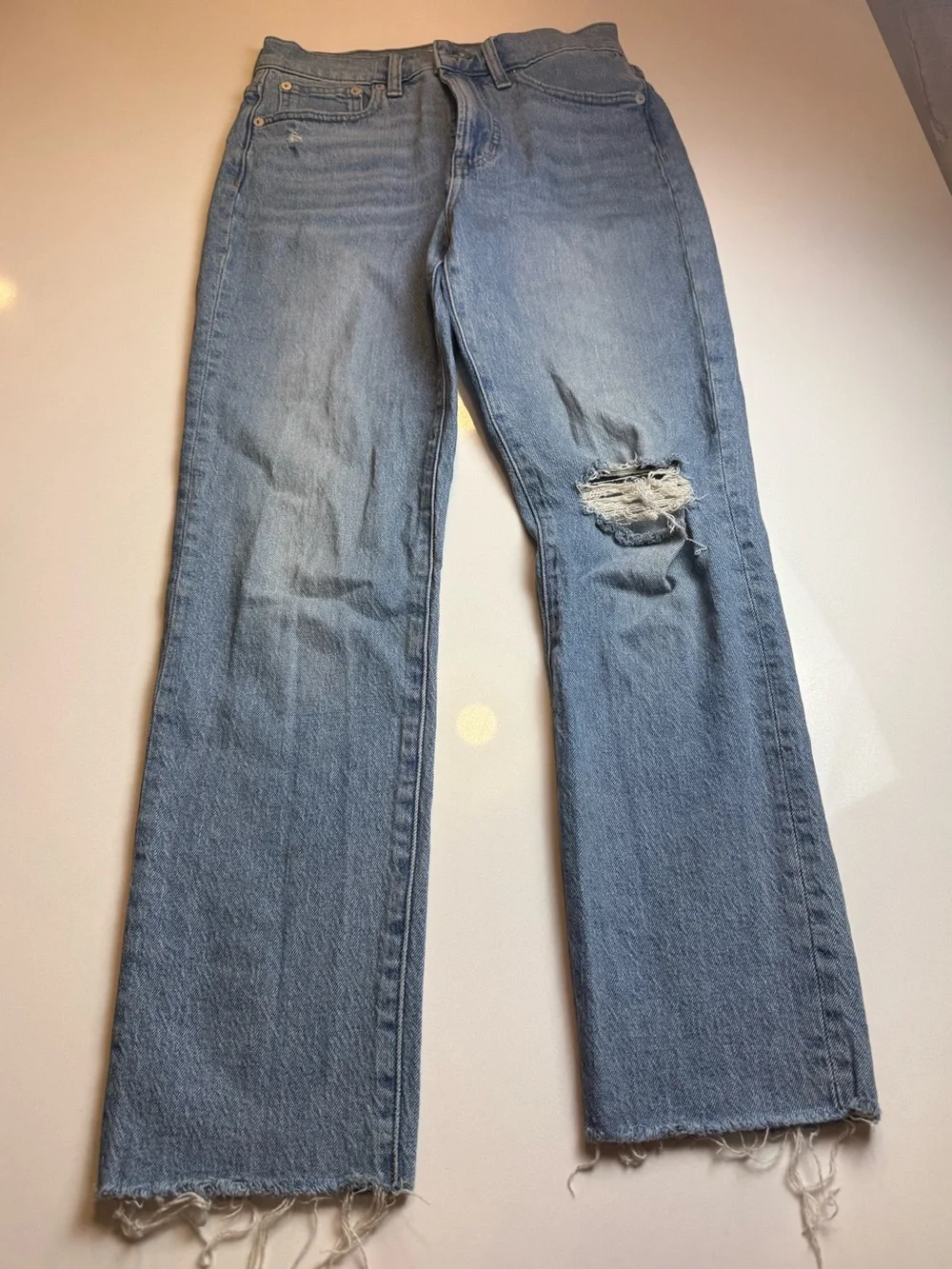 Madewell Jeans Perfect Vintage Straight Jean Light Wash Distress Raw Hem Size 26
